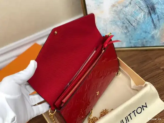 Cheap VUITTON LOUIS POCHETTE FÉLICIE 0614